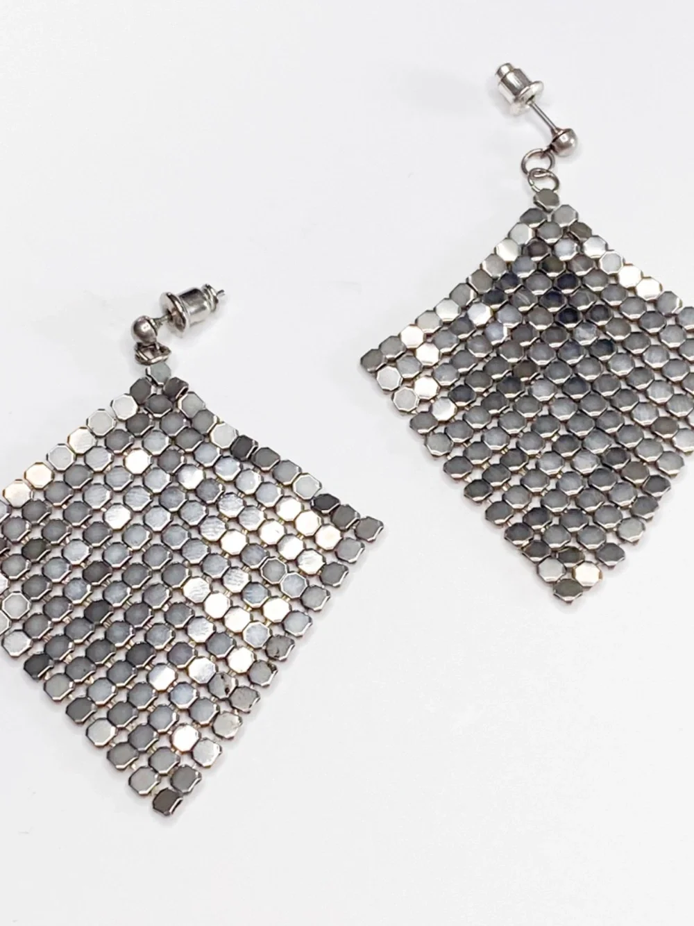 Vintage Silver Tone Metal Mesh Dangle Earrings Statement Shimmer Sparkle